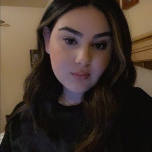 Meet your Posher, Melia